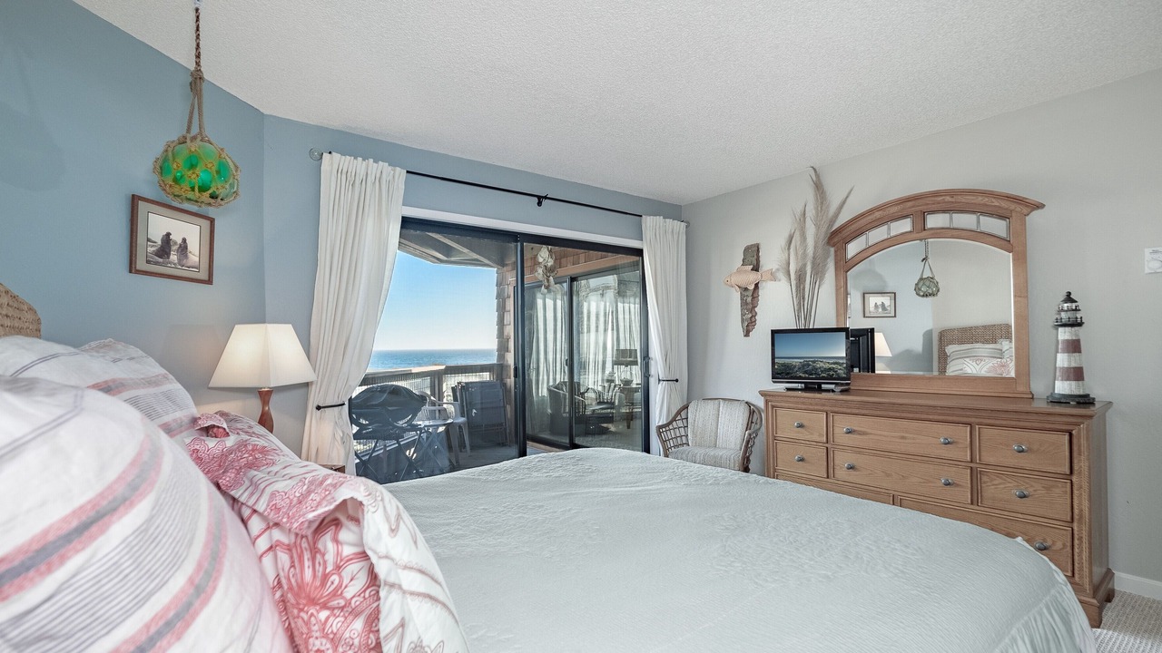 Photo of Bedroom in Pajaro Dunes