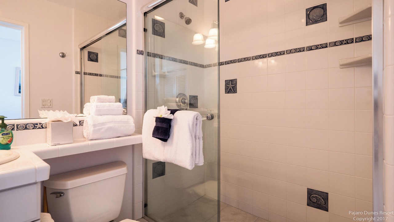 Photo of Bathroom in Watsonville