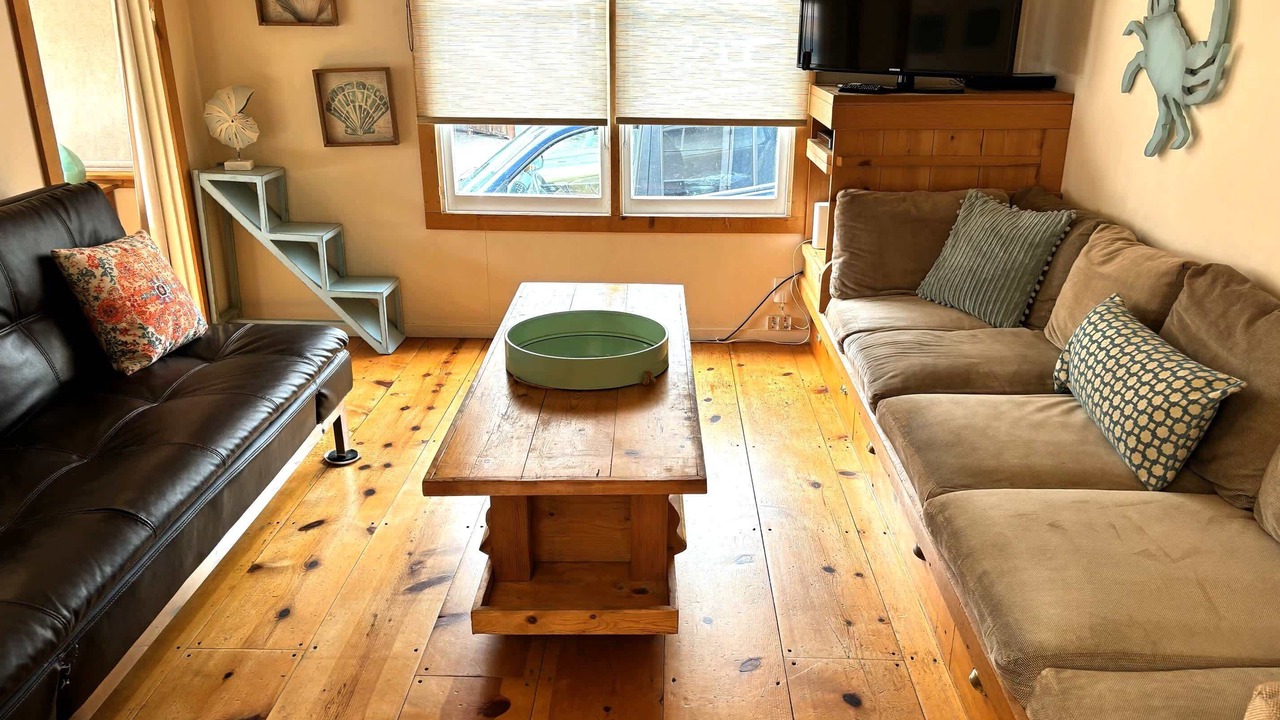 Photo of Livingroom in Capitola