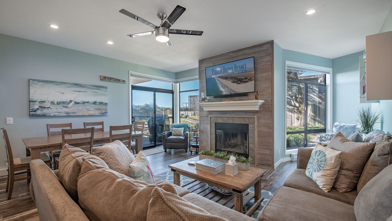 Photo of Livingroom in Pajaro Dunes