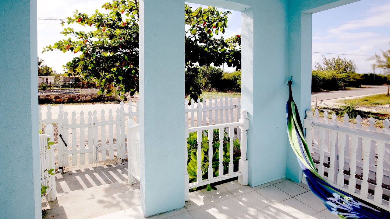 Photo of Patio Balcony in Cockburn Town