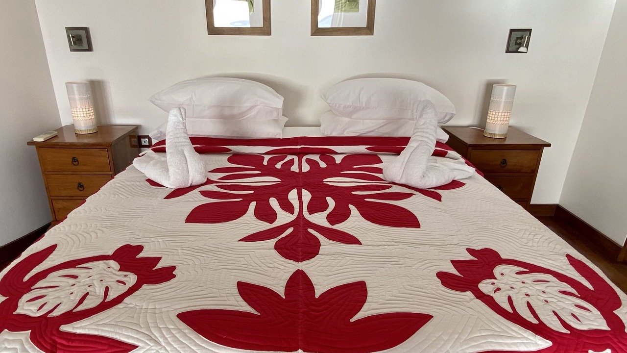 Photo of Bedroom in Teahupoo
