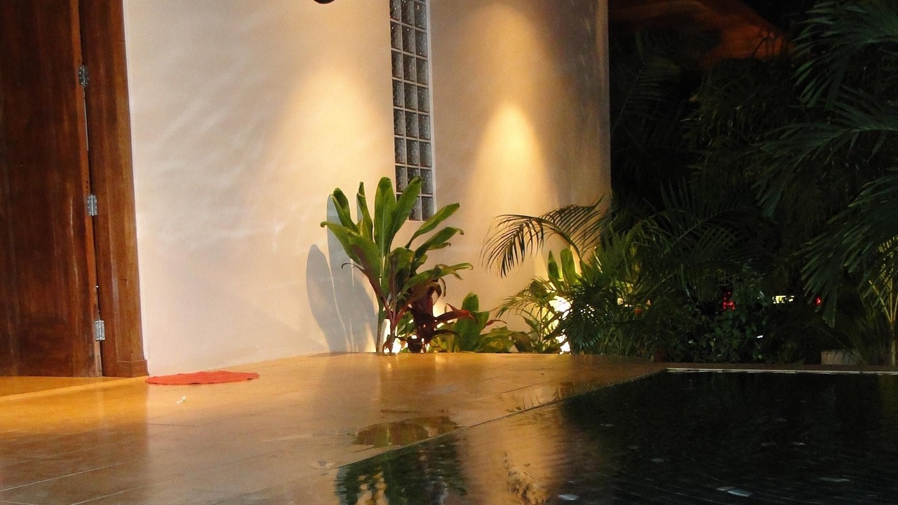 Photo of Outdoor in Teahupoo