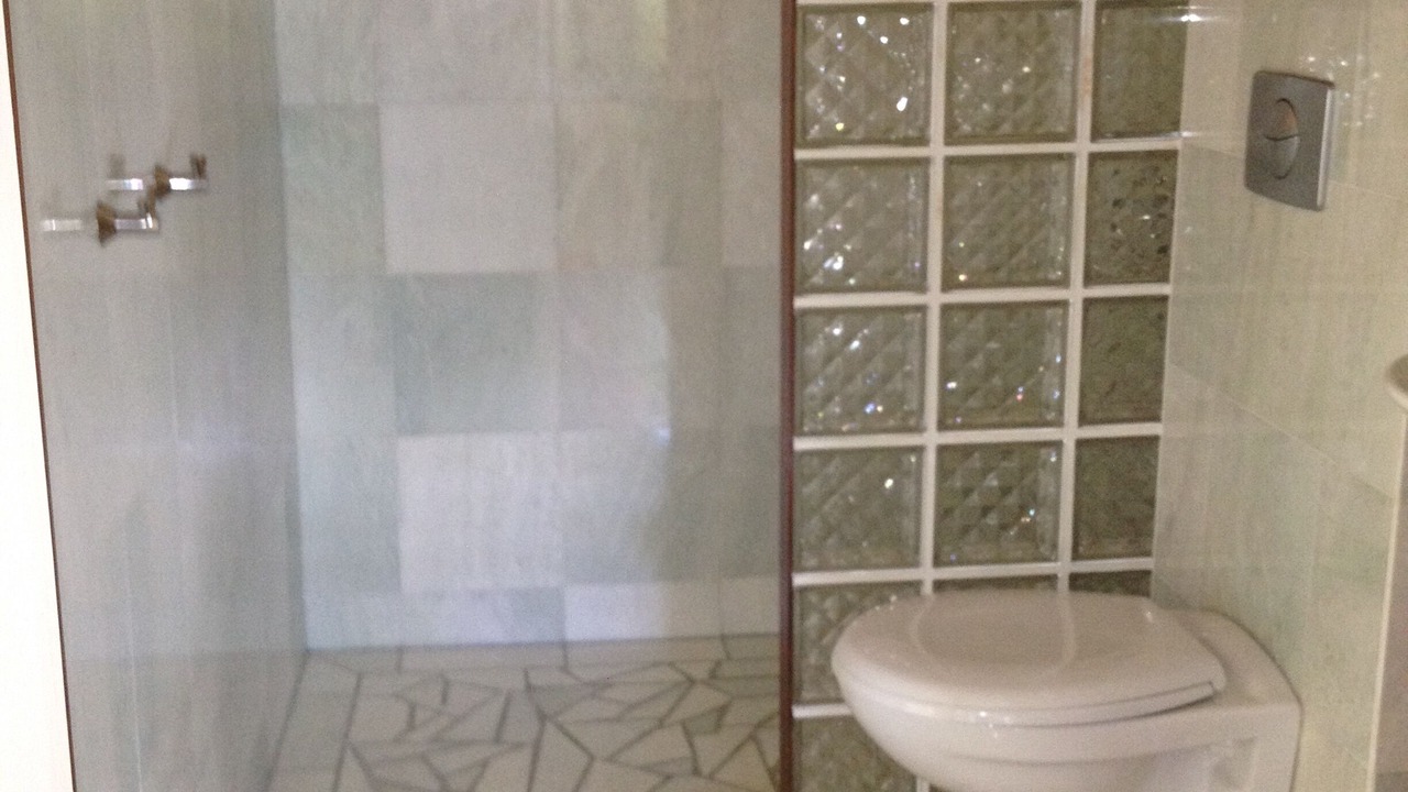 Photo of Bathroom in Teahupoo