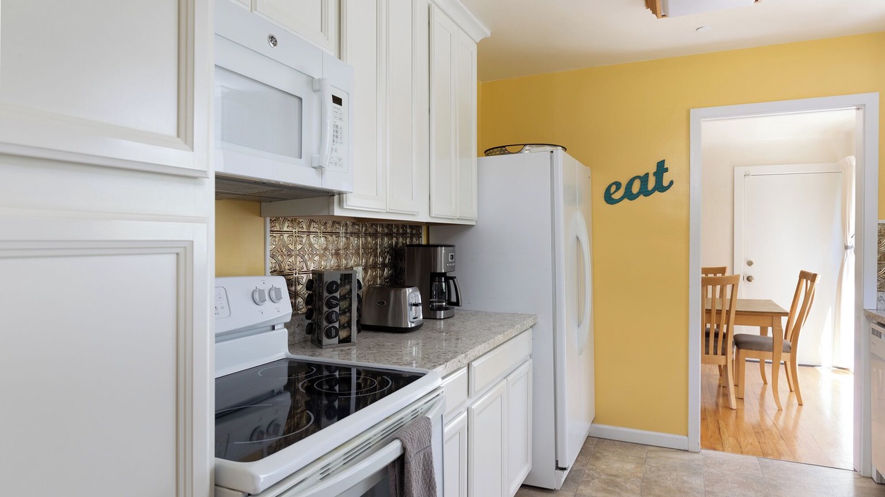 Photo of Kitchen in Bananna Belt
