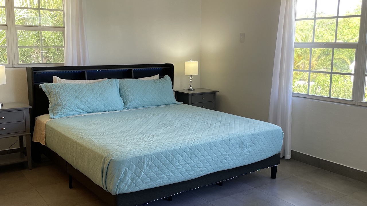 Photo of Bedroom in Grace Bay West