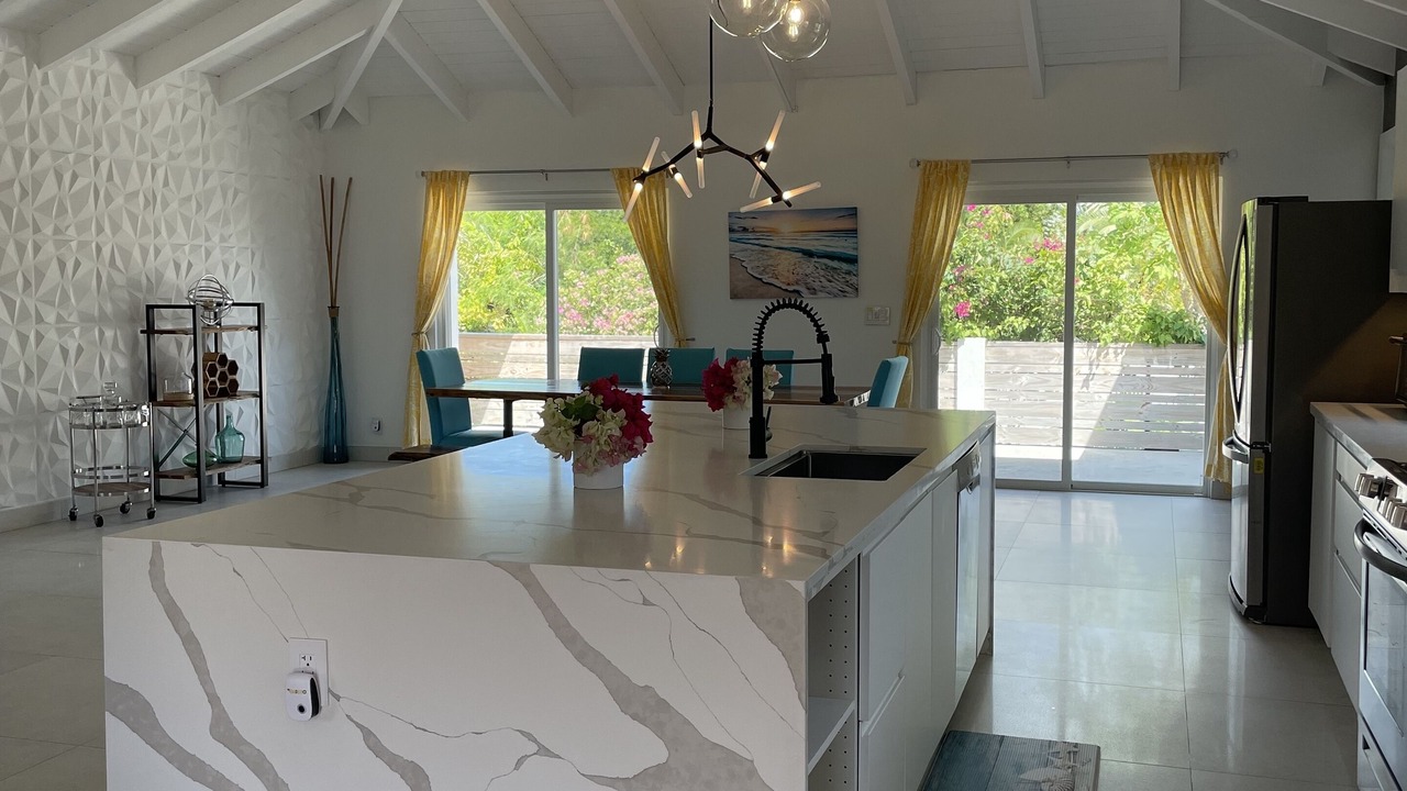 Photo of Kitchen in Grace Bay West