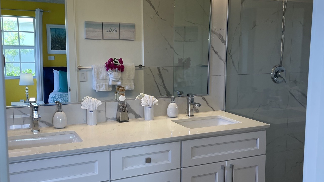 Photo of Bathroom in Grace Bay West