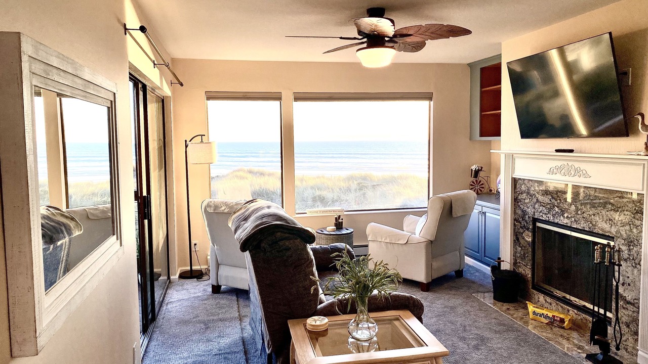 Photo of Bedroom in Pajaro Dunes