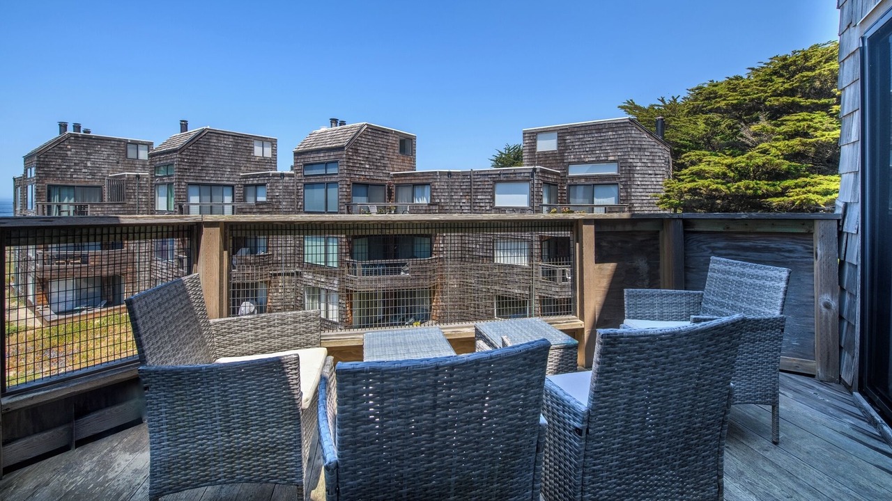 Photo of Patio Balcony in Pajaro Dunes