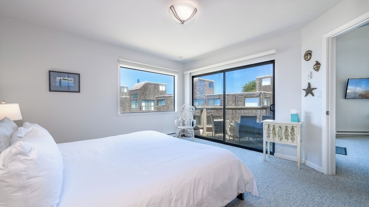 Photo of Bedroom in Pajaro Dunes