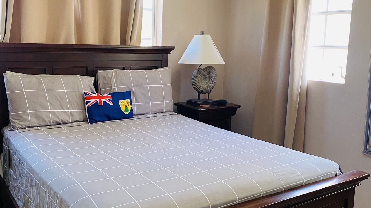 Photo of Bedroom in Leeward Settlement