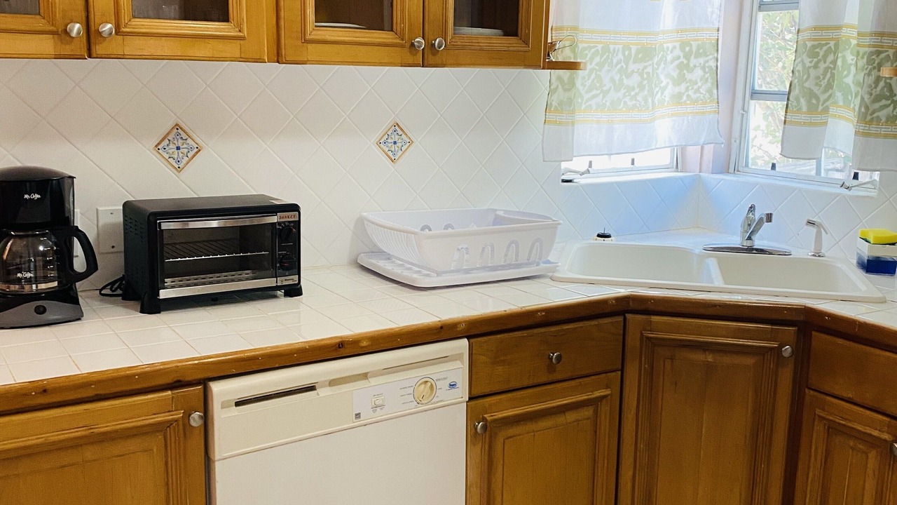 Photo of Kitchen in Leeward Settlement