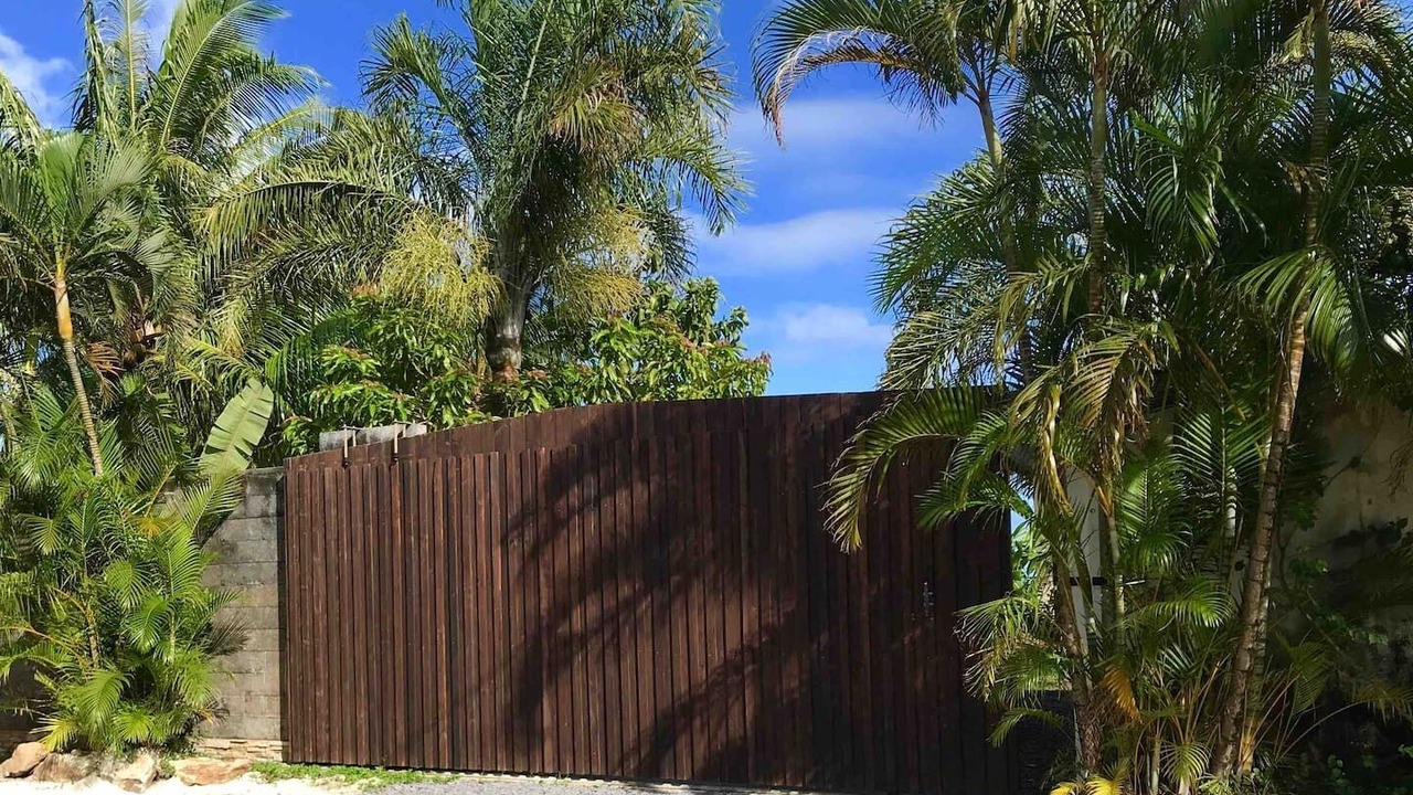 Photo of Outdoor in Teahupoo