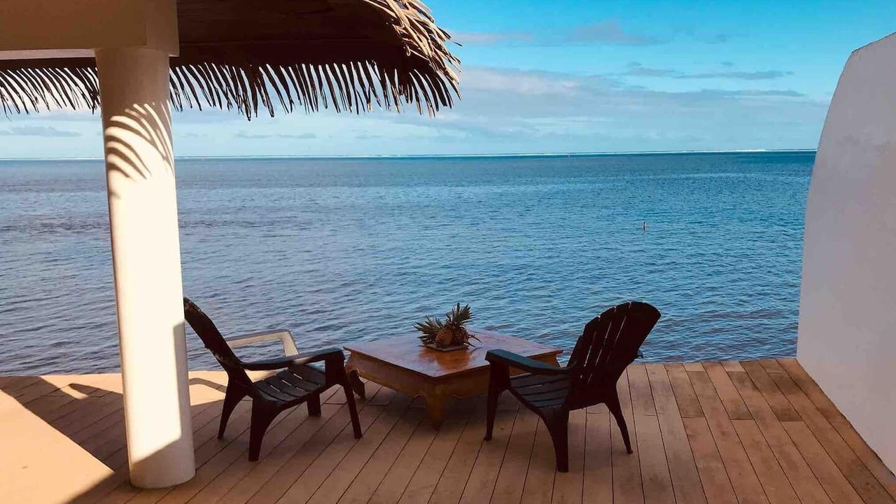 Photo of Patio Balcony in Teahupoo