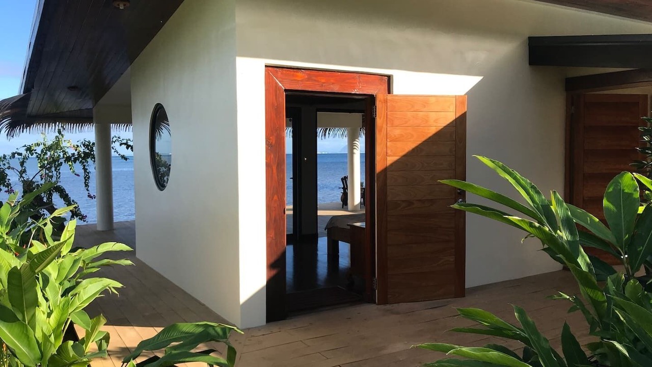 Photo of Outdoor in Teahupoo