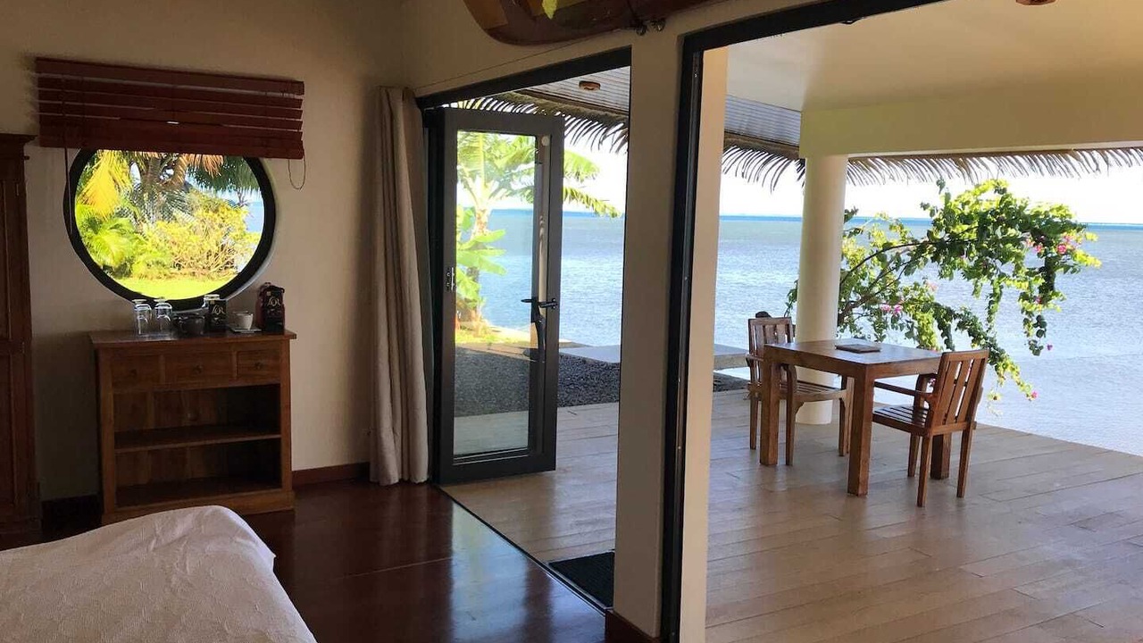 Photo of Bedroom in Teahupoo
