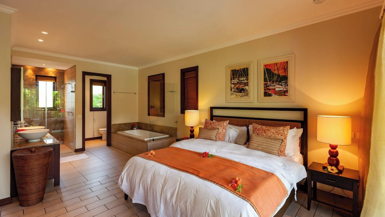 Photo of Livingroom in Eden Island