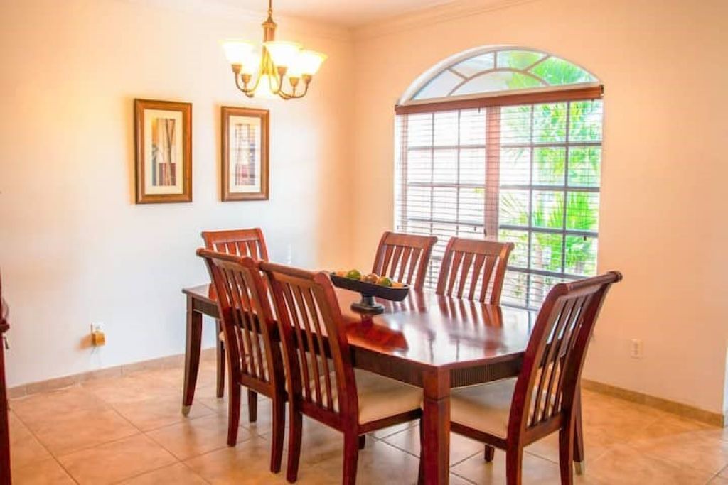 Photo of Livingroom in Ocean Point
