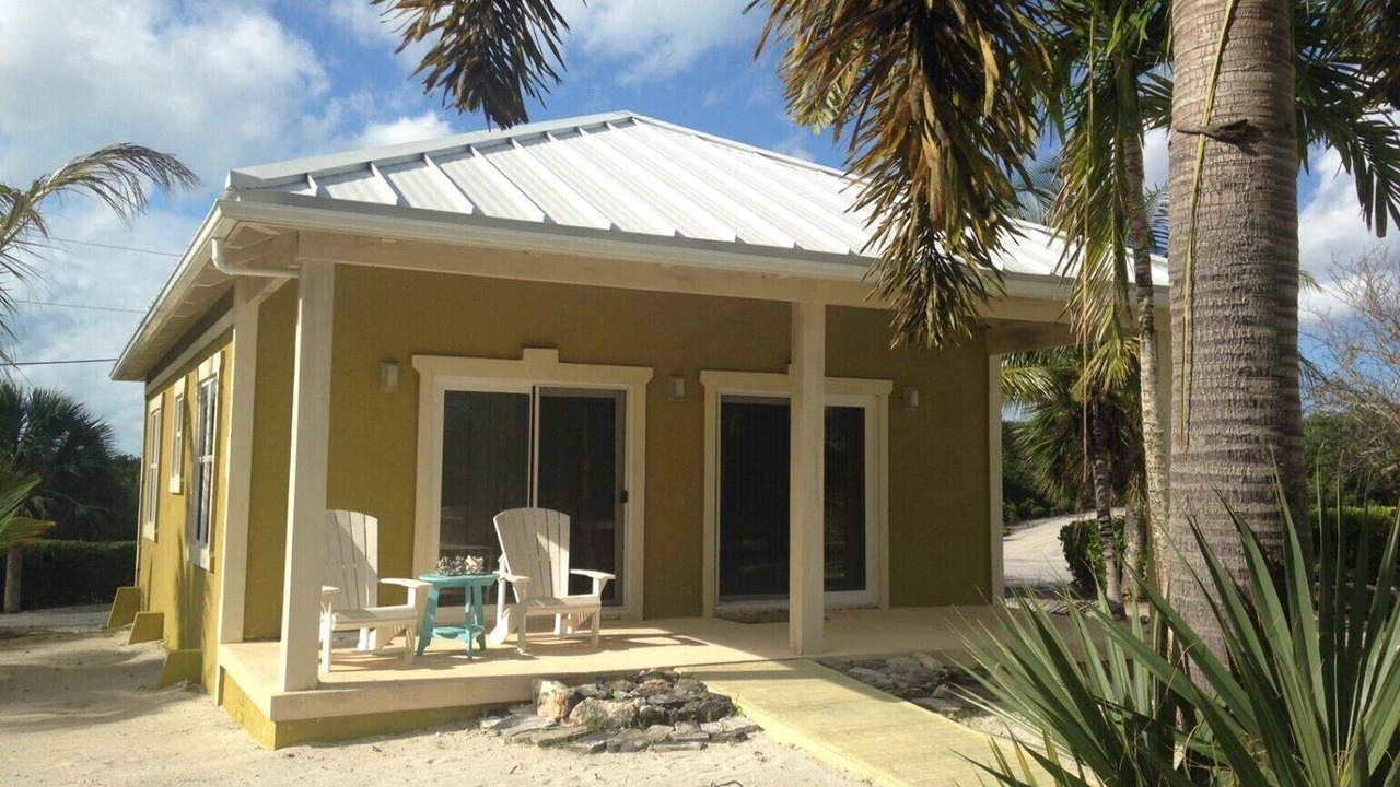 Photo of Patio Balcony in Sandy Point