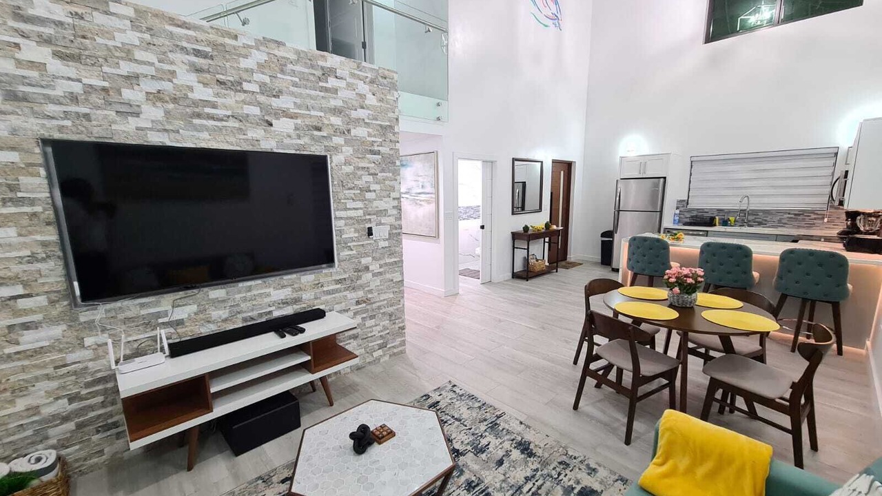 Photo of Bedroom in Discovery Bay
