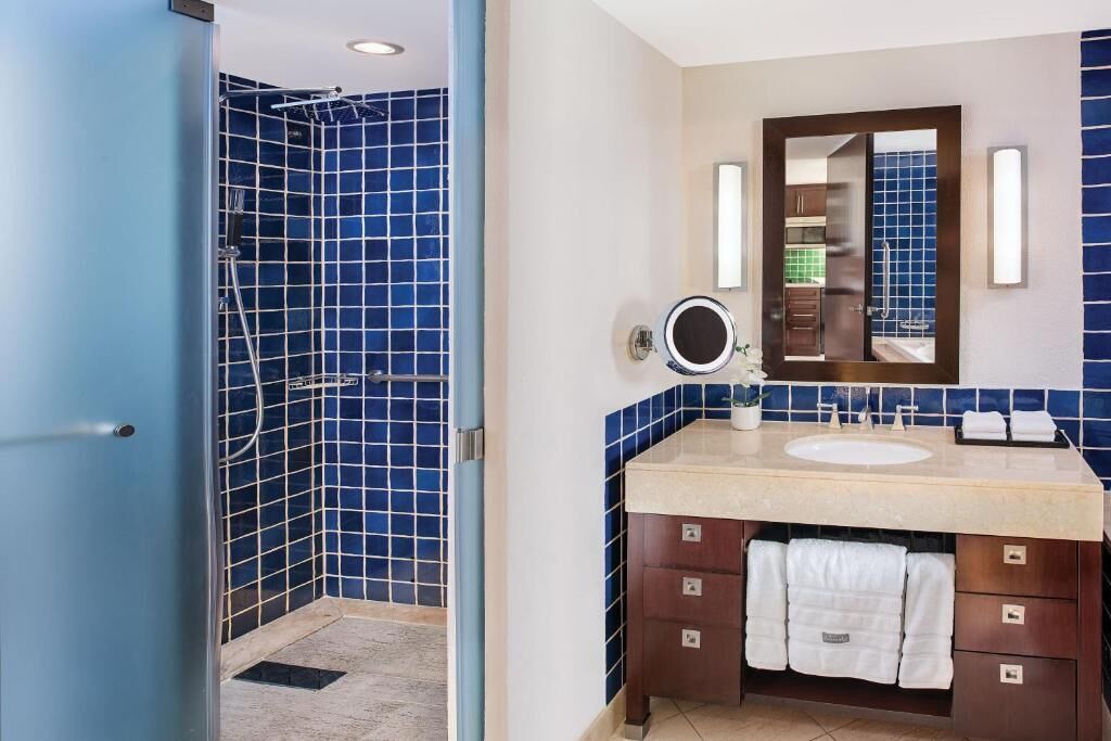 Photo of Bathroom in La Isla