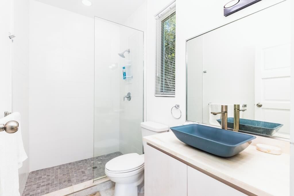 Photo of Bathroom in The Bight