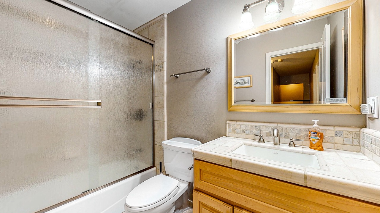 Photo of Bathroom in Pajaro Dunes