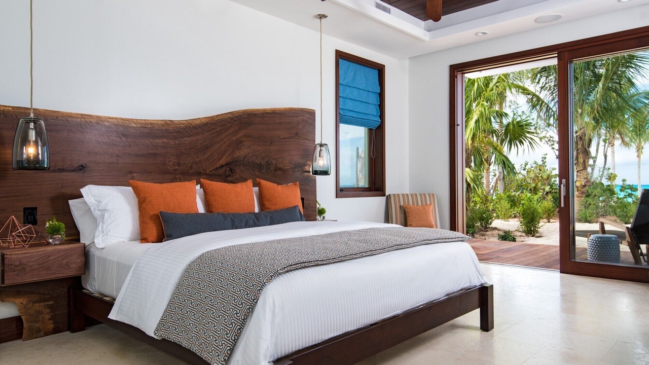 Photo of Bedroom in Leeward Settlement