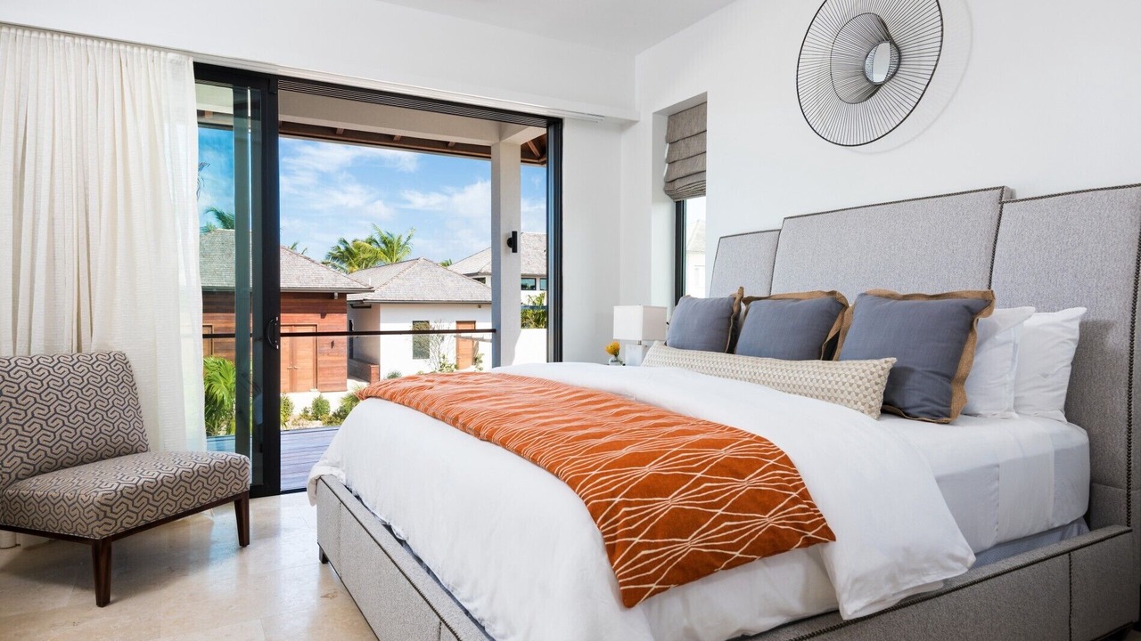 Photo of Bedroom in Leeward Settlement