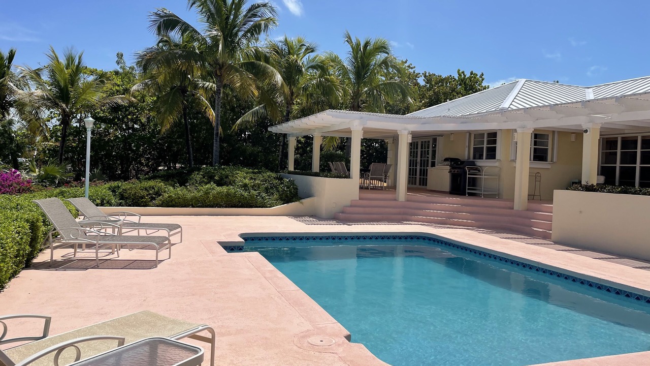 Photo of Outdoor in Leeward Settlement