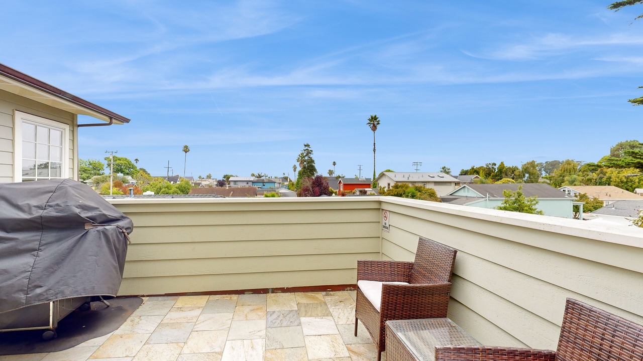 Photo of Patio Balcony in Opal Cliffs