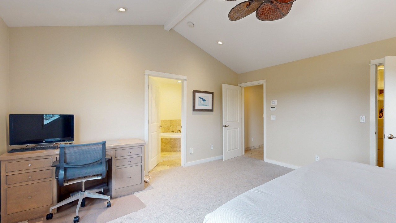 Photo of Bedroom in Opal Cliffs