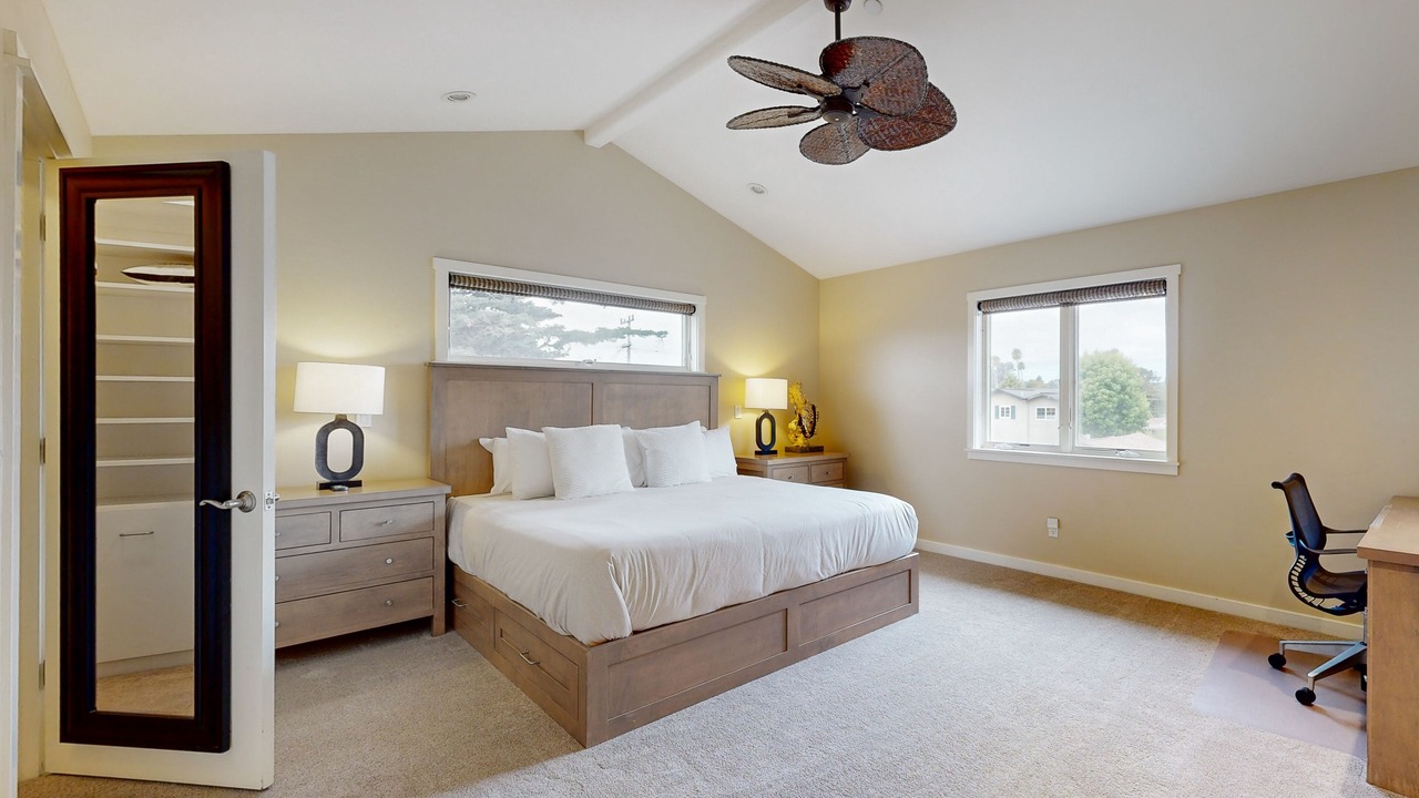 Photo of Bedroom in Opal Cliffs