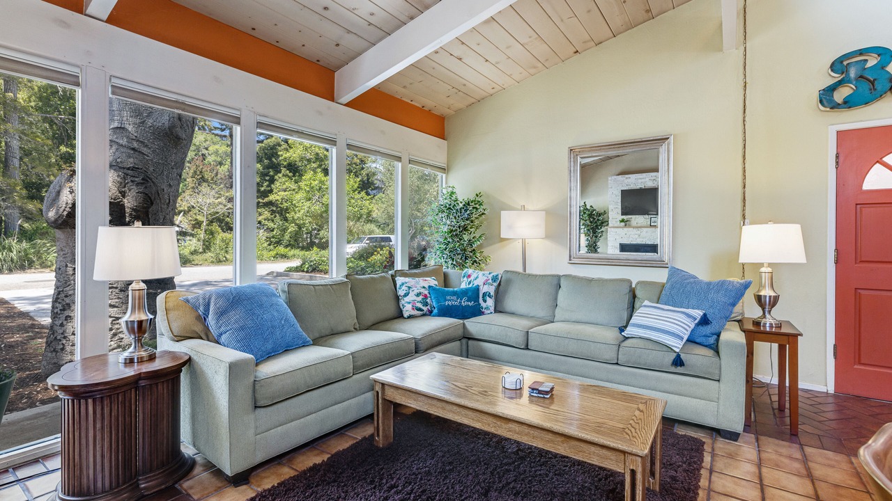 Photo of Livingroom in Rio del Mar