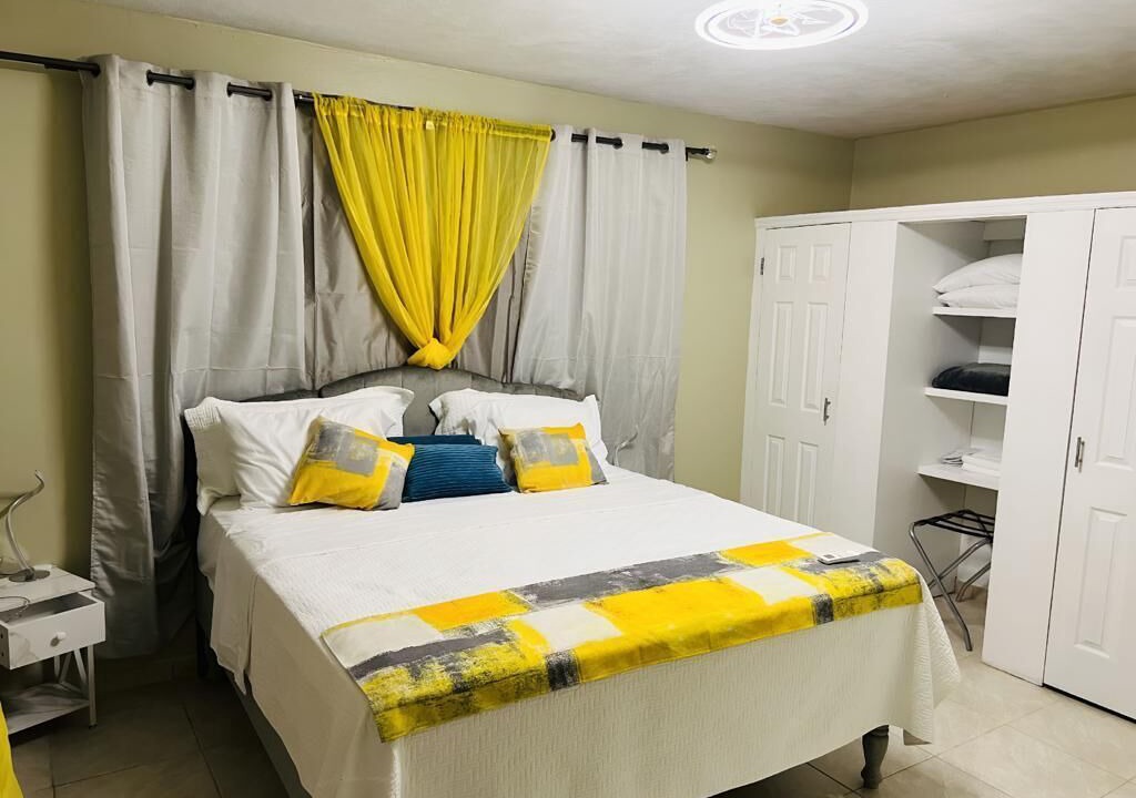 Photo of Bedroom in Cockburn Town
