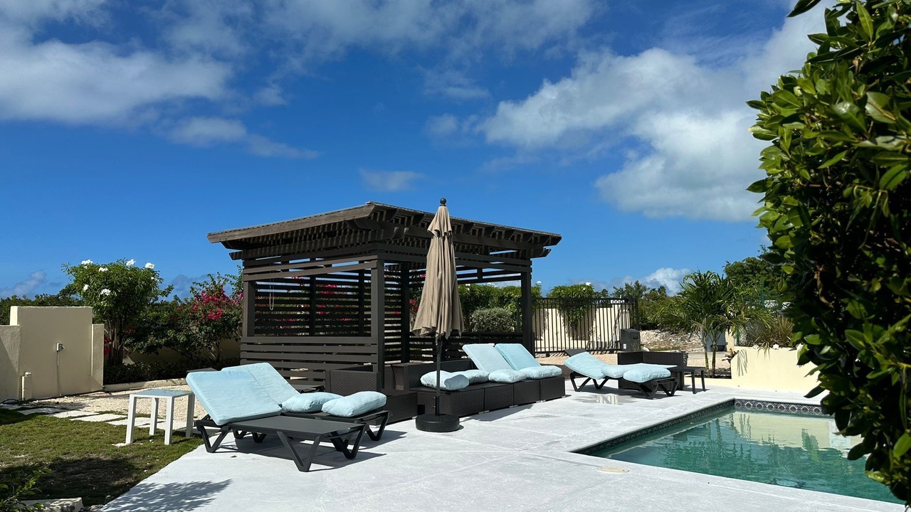 Photo of Outdoor in Grace Bay Hills