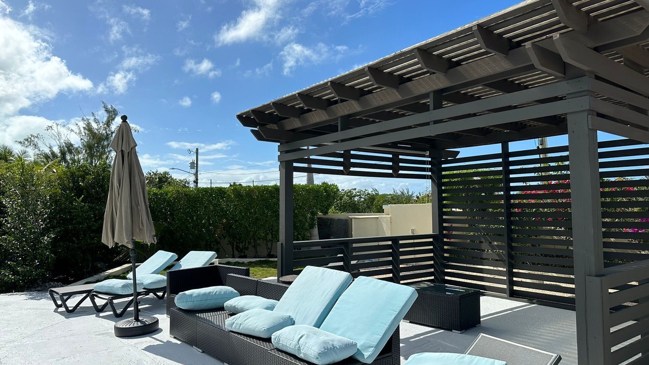 Photo of Patio Balcony in Grace Bay Hills