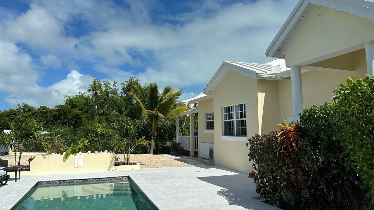 Photo of Outdoor in Grace Bay Hills