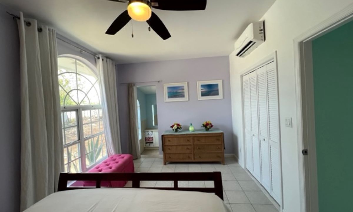 Photo of Bathroom in Discovery Bay