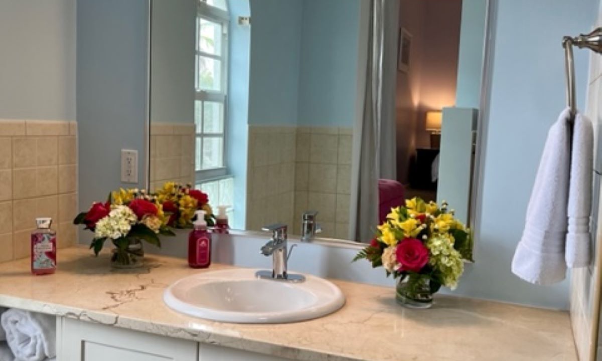 Photo of Bathroom in Discovery Bay