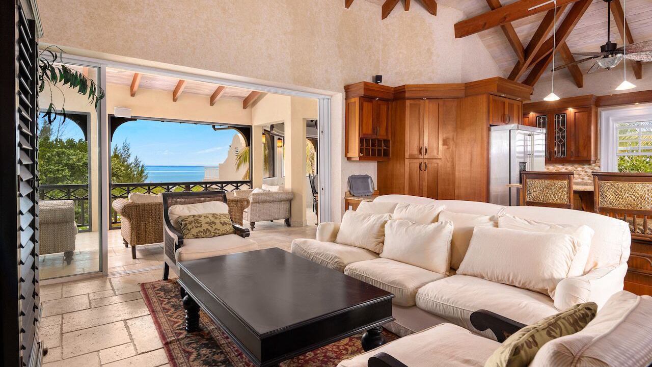 Photo of Livingroom in Sandy Point