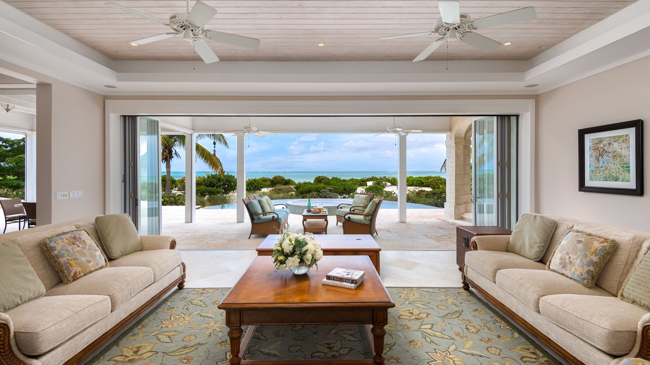 Photo of Livingroom in Sandy Point