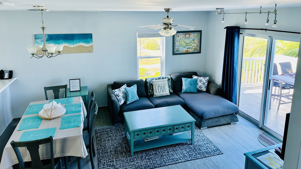 Photo of Livingroom in Wheeland Settlement