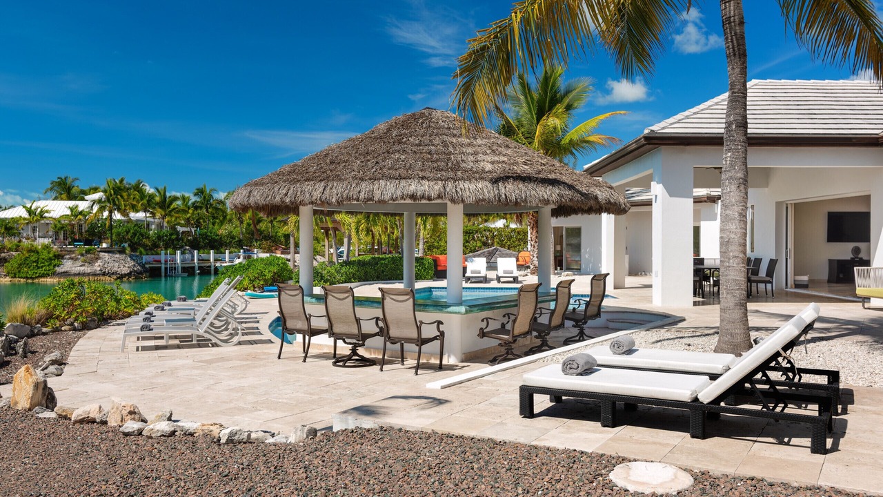 Photo of Outdoor in Leeward Settlement