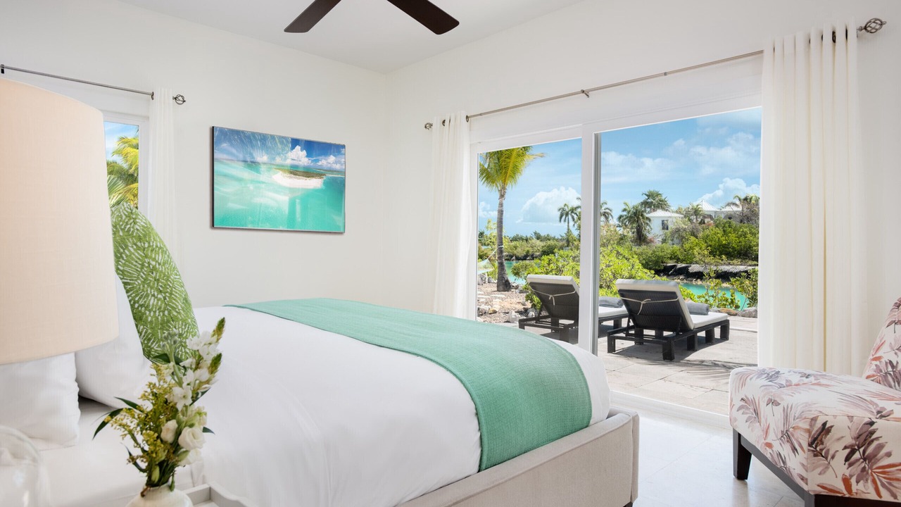 Photo of Bedroom in Leeward Settlement