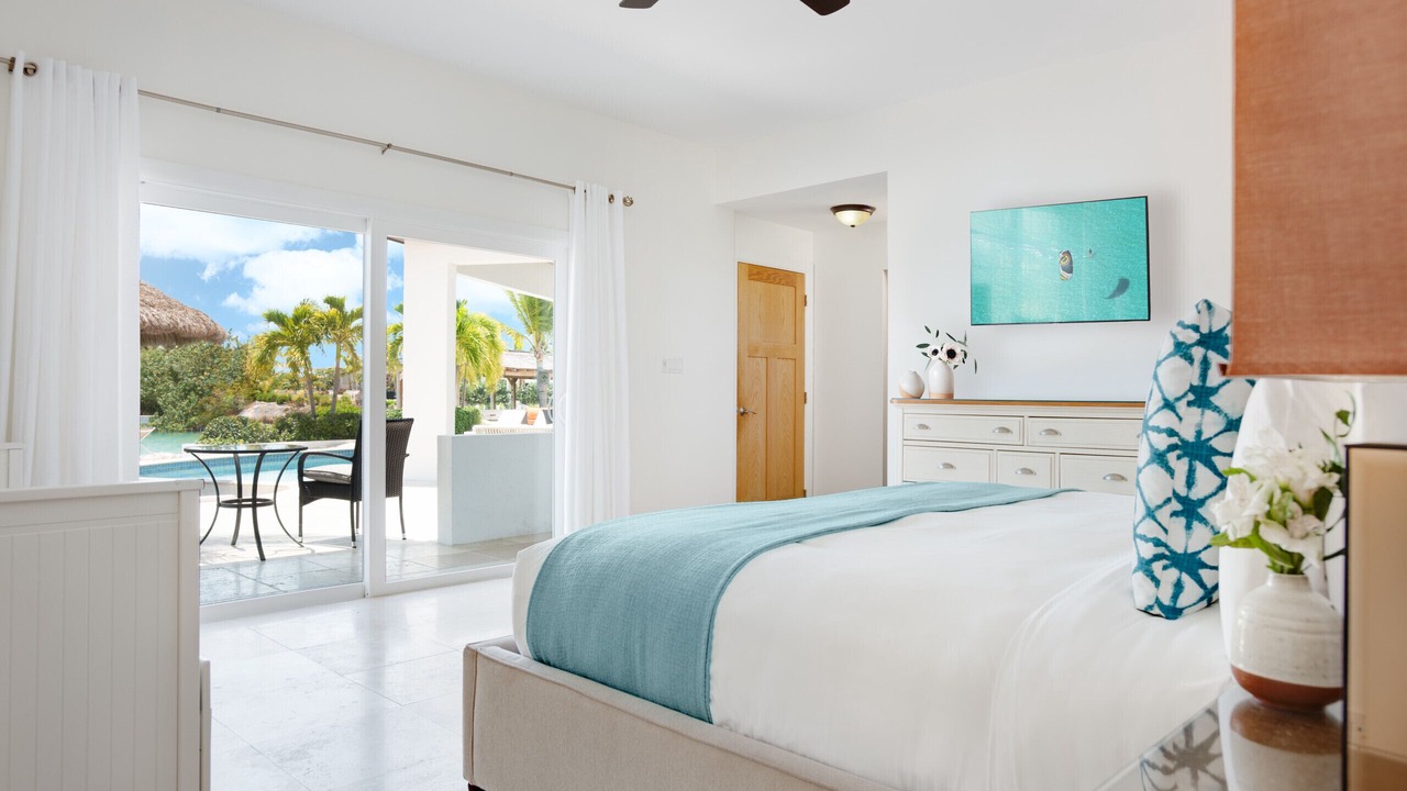 Photo of Bedroom in Leeward Settlement