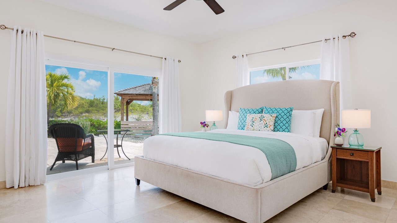 Photo of Bedroom in Leeward Settlement