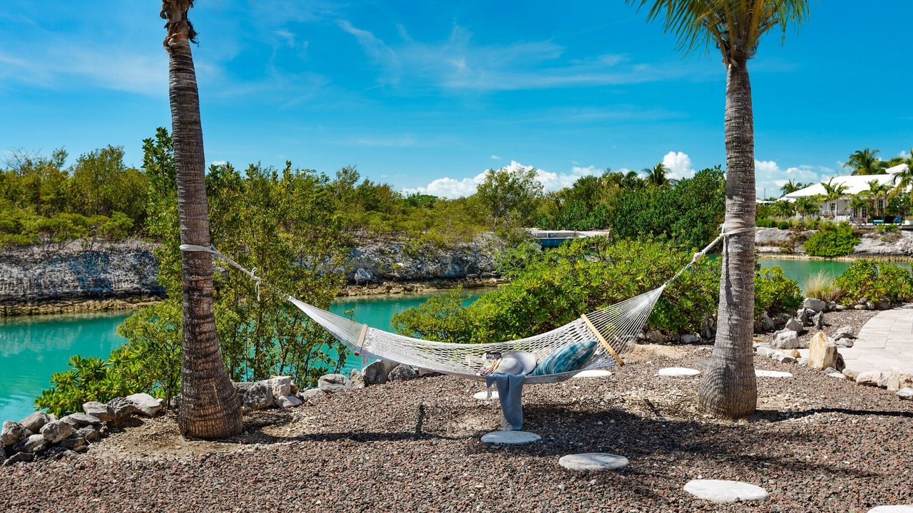 Photo of Outdoor in Leeward Settlement