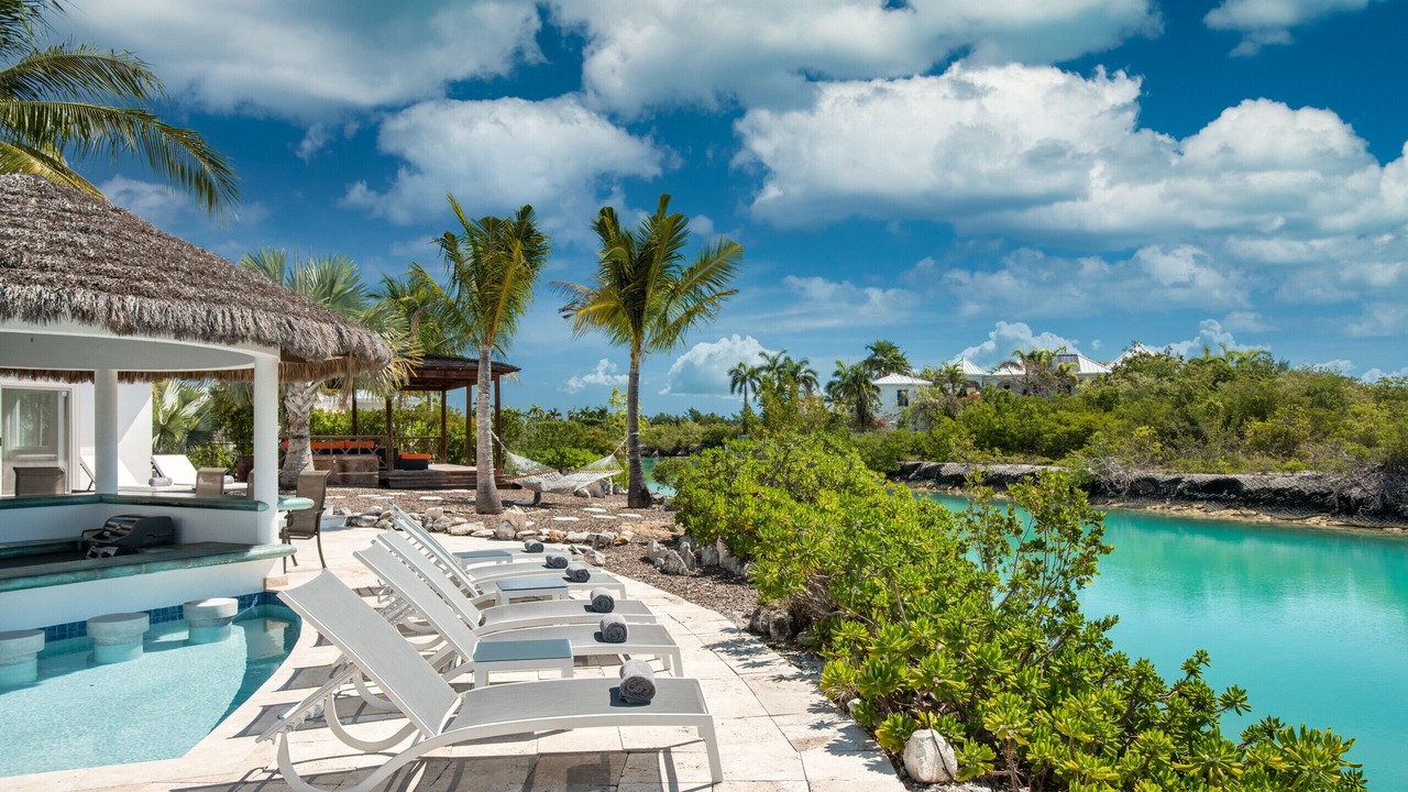 Photo of Outdoor in Leeward Settlement